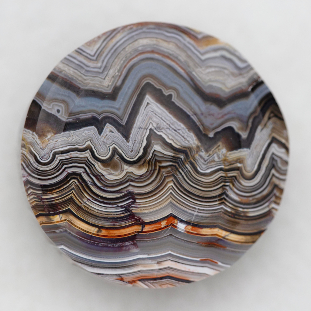 Laguna Agate (Mexico)- Highly regarded as a stabilizing and strengthening influence