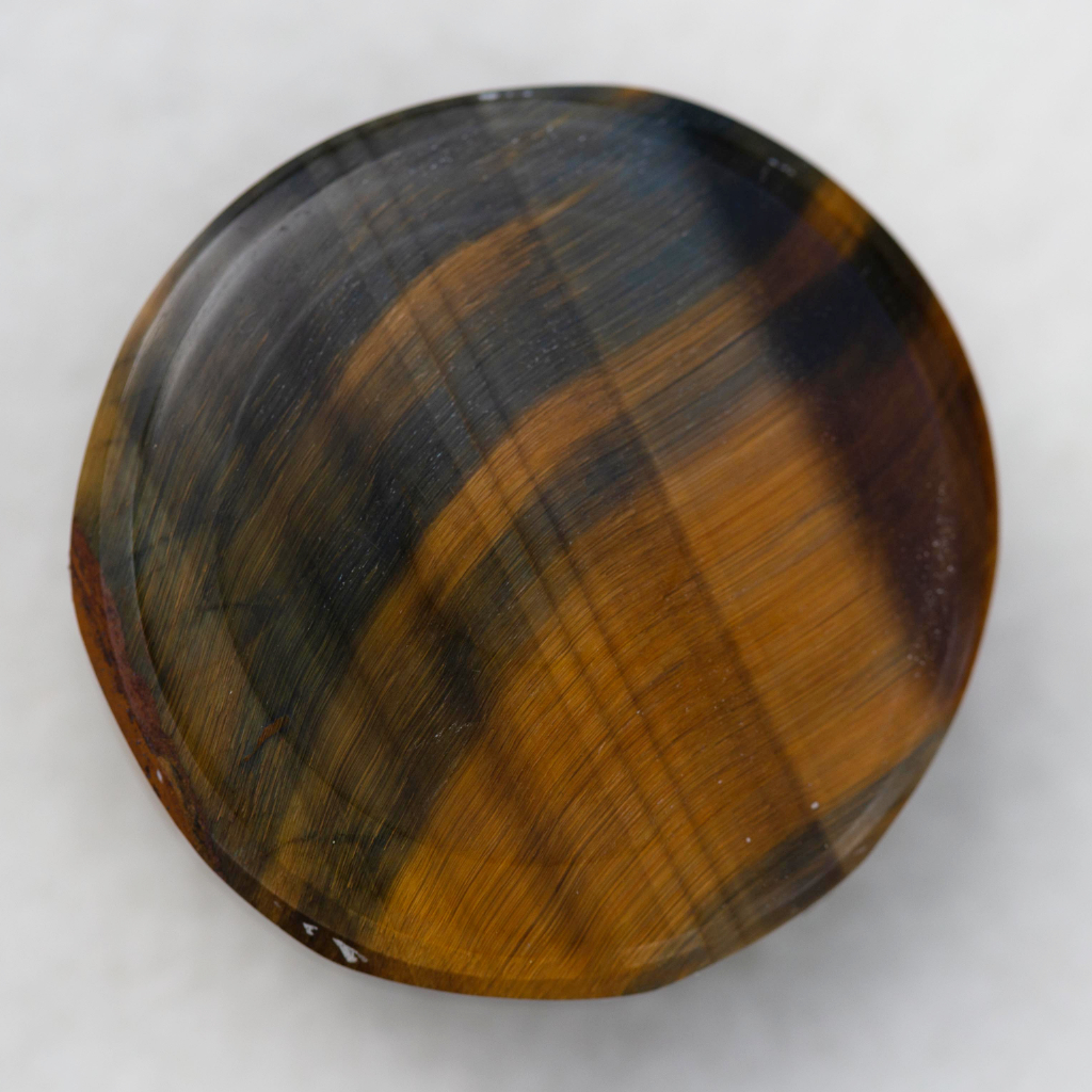 Tiger's Eye (South Africa) - Balance between extremes, discernment, vitality, strength, practicality, fairness